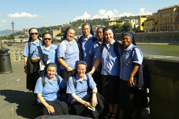 Seminario - Piccole Figlie dei Sacri Cuori di Gesù e Maria